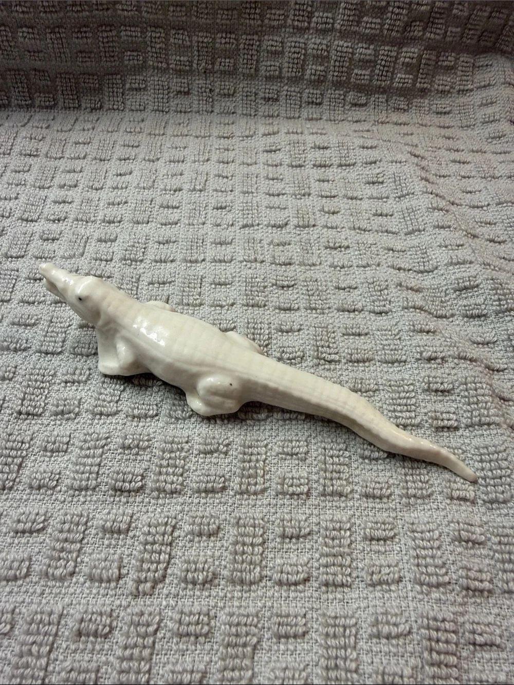 Vintage white Ceramic Alligator or crocodile figurine